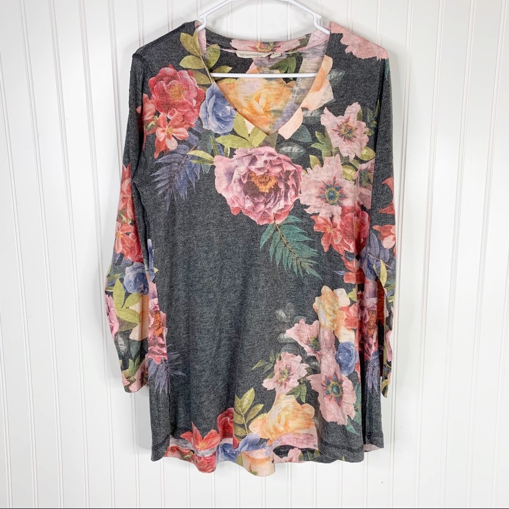 Soft Surroundings Midnight Blossoms Floral Print Long Sleeve Top Size Medium